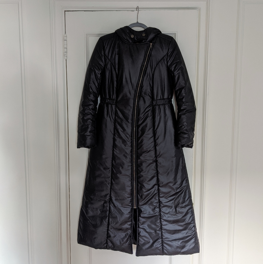 Vaute Couture Lincoln Long Puffer Coat Size S
